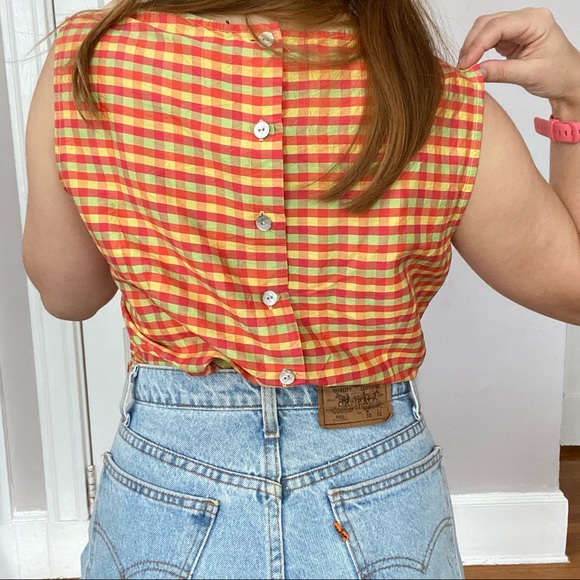 VINTAGE button back crop top - Picture 3 of 10